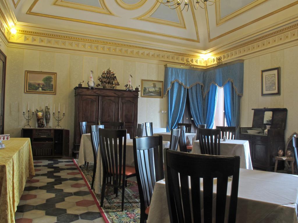 Calascio Palazzo Diamante酒店 外观 照片